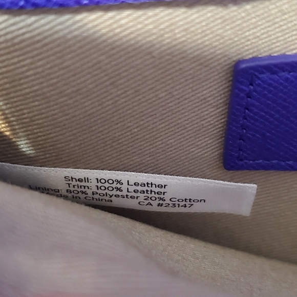 Talbots Women's Tiffany Blue Leather Zip Around Wallet With Heart Zipper Pull - Picture 8 of 8